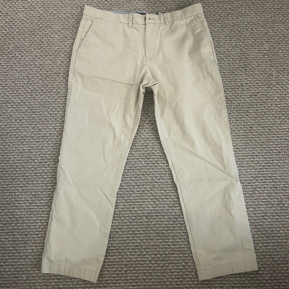 Tommy Hilfiger Men's Cream Chinos - Picture 1 of 7